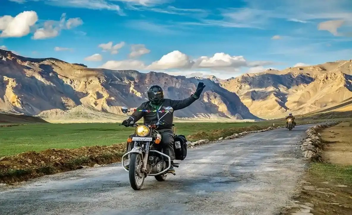 Srinagar to Leh Bike Trip ride moments